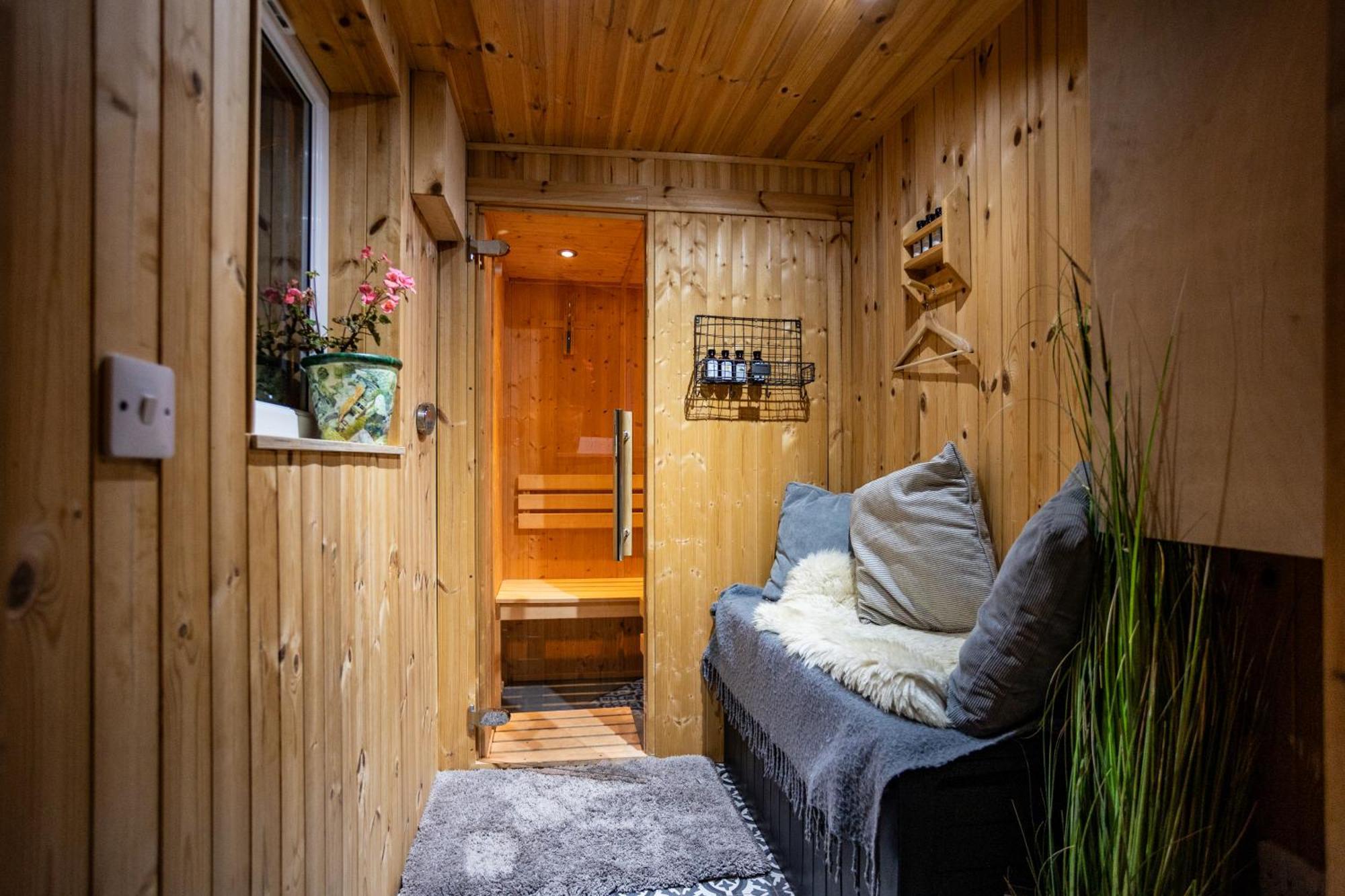 Jura, Mrs Leonard'S Cottage Craighouse エクステリア 写真